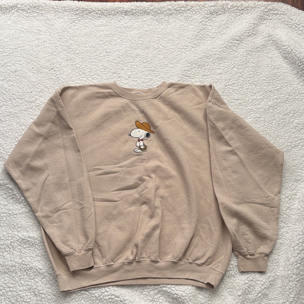 Tan Graphic Women Sweater Snoopy
